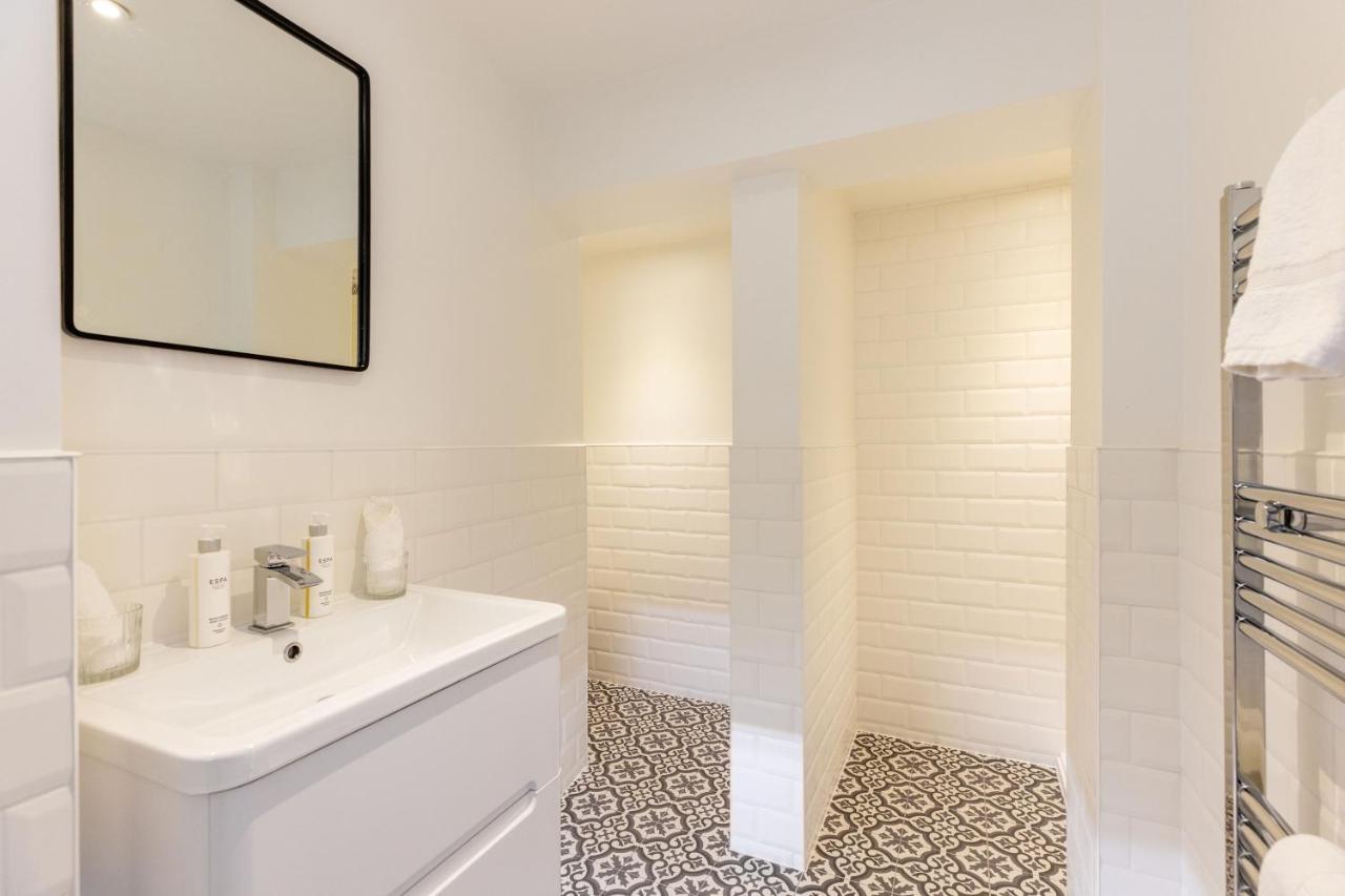 Righ Properties - Luxury West End Artisan Apartment Edimburgo Esterno foto